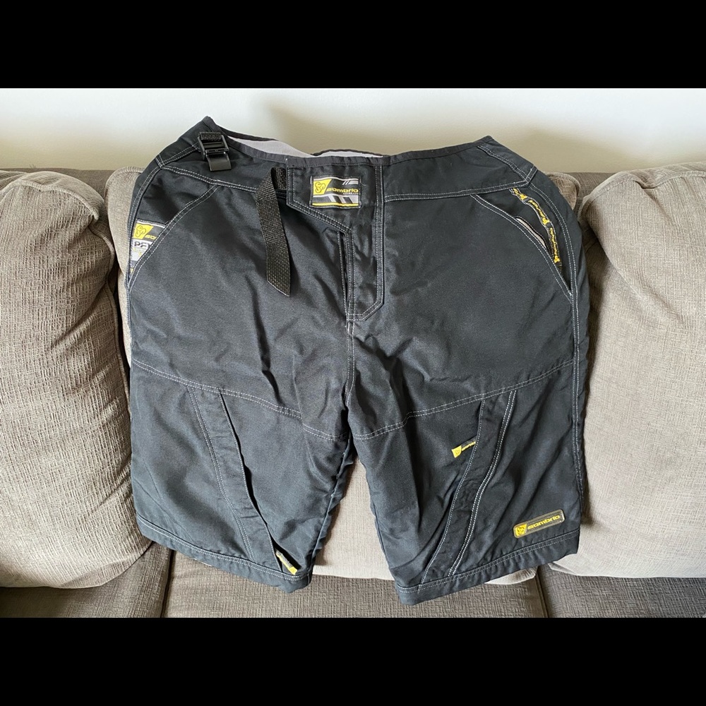 Sombrio mountain bike shorts